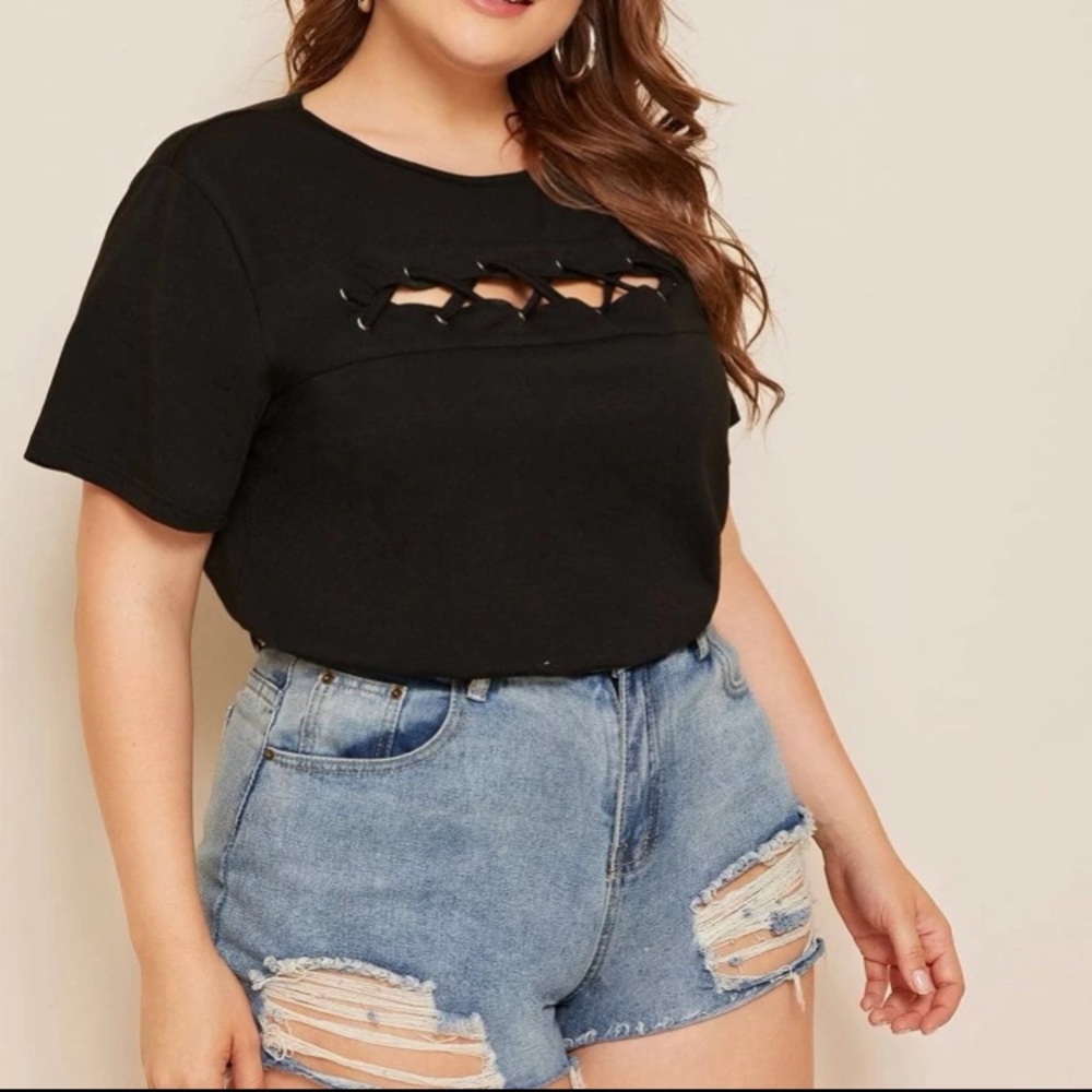 🟢BOGO FREE🟢 Shein Top - Picture 2 of 7